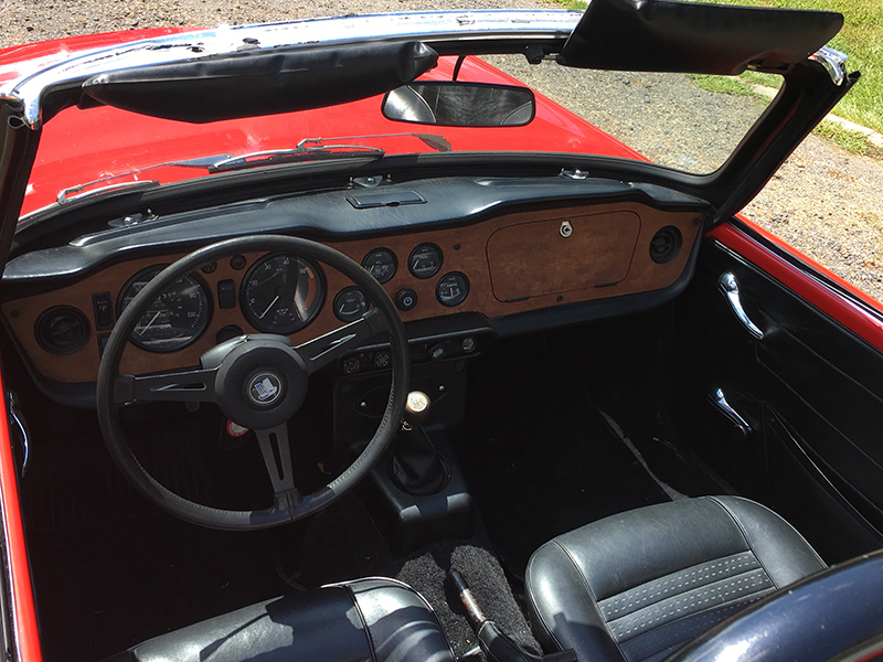 5th Image of a 1971 TRIUMPH TR-6