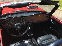 Image 6 of 8 of a 1971 TRIUMPH TR-6