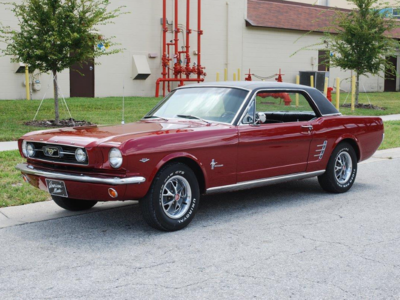 2nd Image of a 1966 FORD MUSTANG