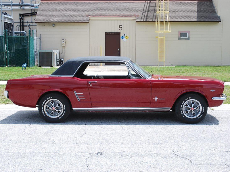 4th Image of a 1966 FORD MUSTANG