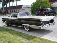 Image 3 of 10 of a 1959 FORD RANCHERO