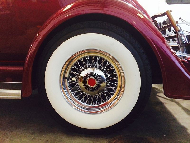 3rd Image of a 1933 PACKARD 1002