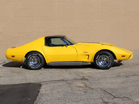 Image 3 of 20 of a 1977 CHEVROLET CORVETTE