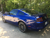 Image 4 of 12 of a 2013 FORD MUSTANG GT