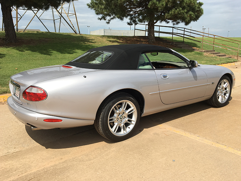 1st Image of a 2001 JAGUAR XK8