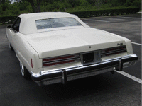 Image 10 of 11 of a 1974 PONTIAC GRAND VILLE