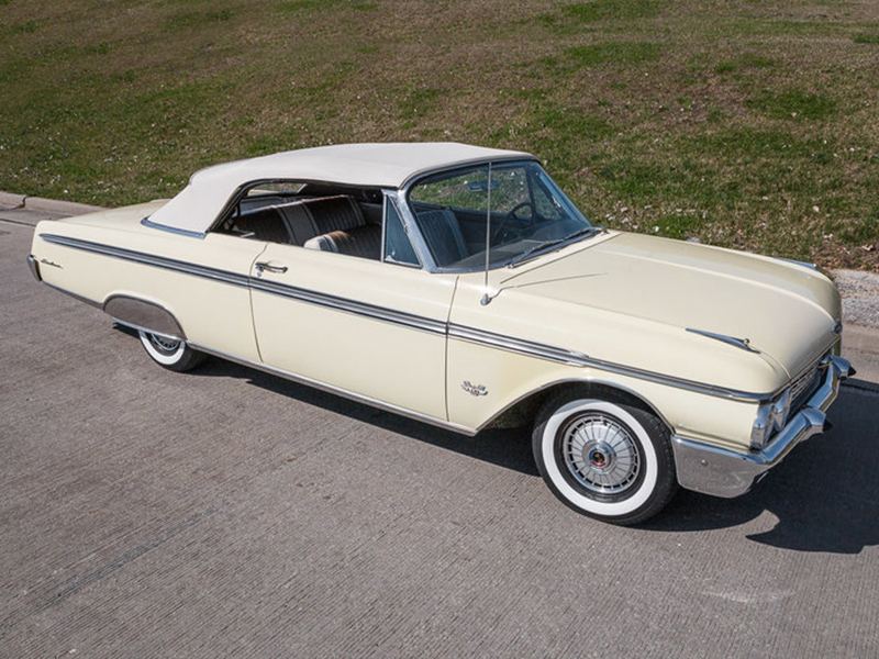 2nd Image of a 1962 FORD GALAXIE