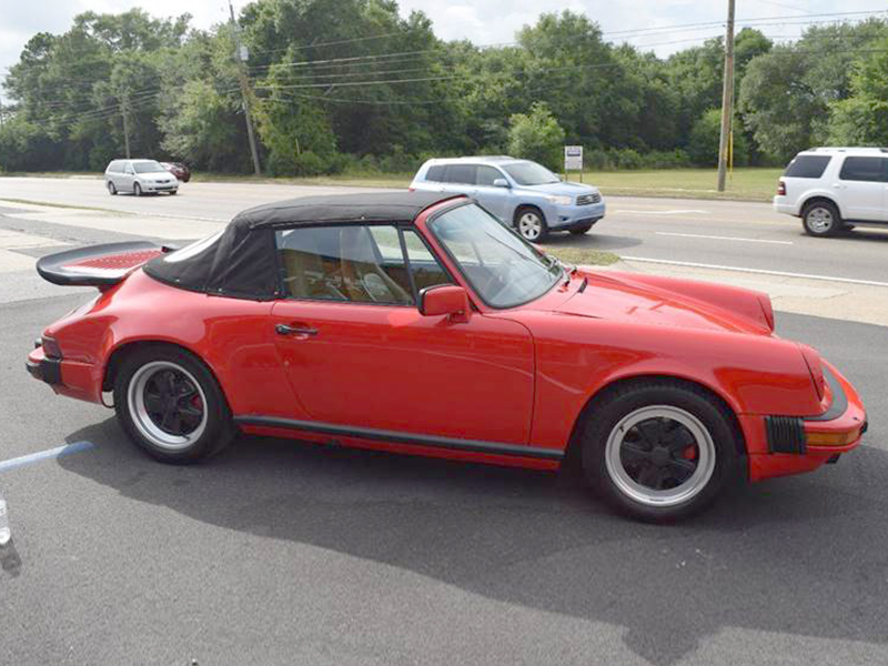 2nd Image of a 1986 PORSCHE 911 CABRIOLET