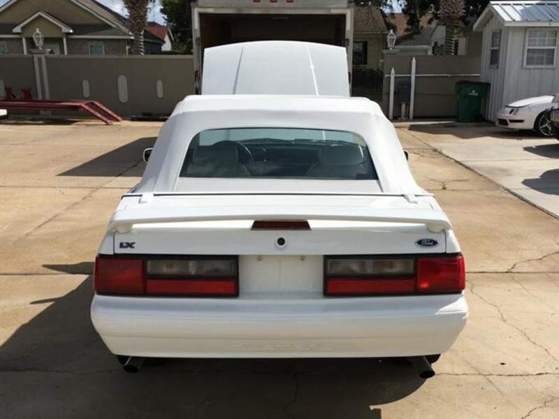 2nd Image of a 1993 FORD MUSTANG LX