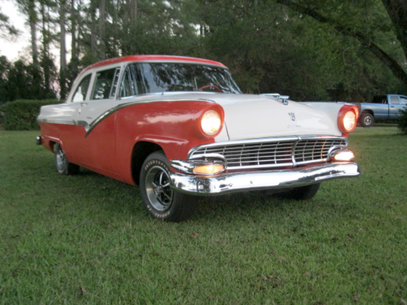 2nd Image of a 1956 FORD FAIRLANE