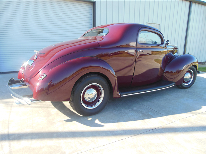 3rd Image of a 1940 FORD 5444 COUPE