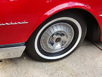 Image 11 of 17 of a 1961 FORD THUNDERBIRD