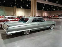 Image 2 of 5 of a 1962 CADILLAC 562