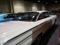 Image 2 of 5 of a 1960 PONTIAC CATALINA