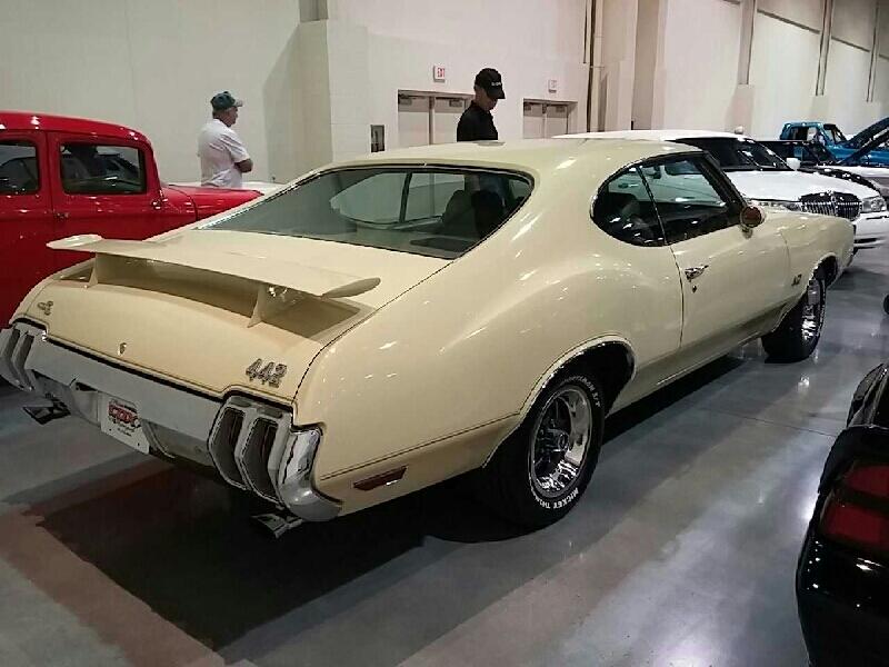 1st Image of a 1970 OLDSMOBILE 442