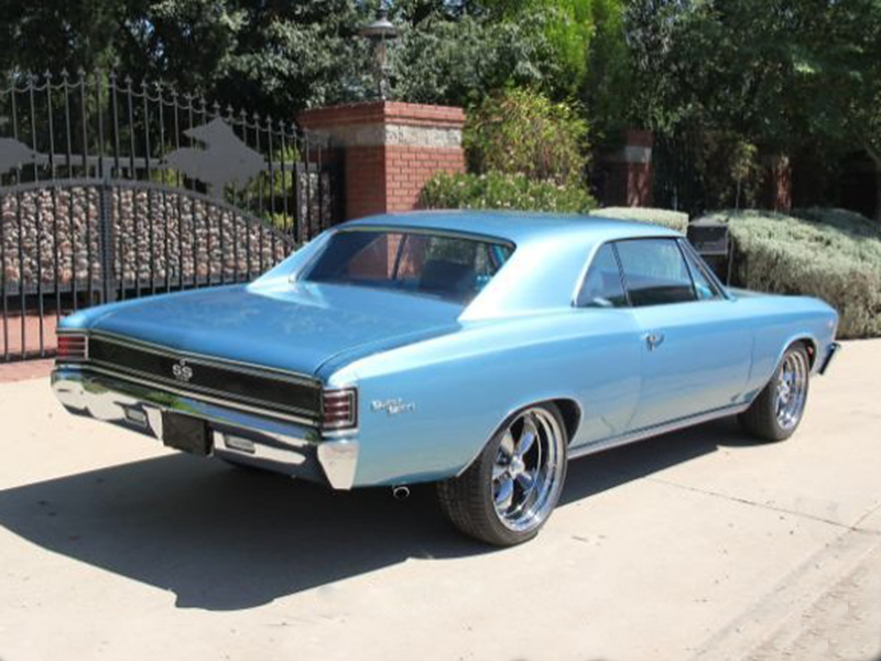 3rd Image of a 1967 CHEVROLET CHEVELLE