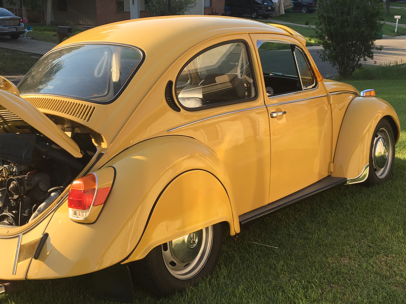 1st Image of a 1972 VOLKSWAGEN SUPER BEETLE