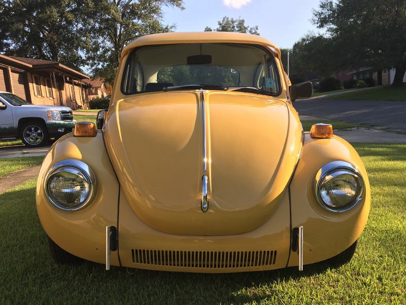 2nd Image of a 1972 VOLKSWAGEN SUPER BEETLE