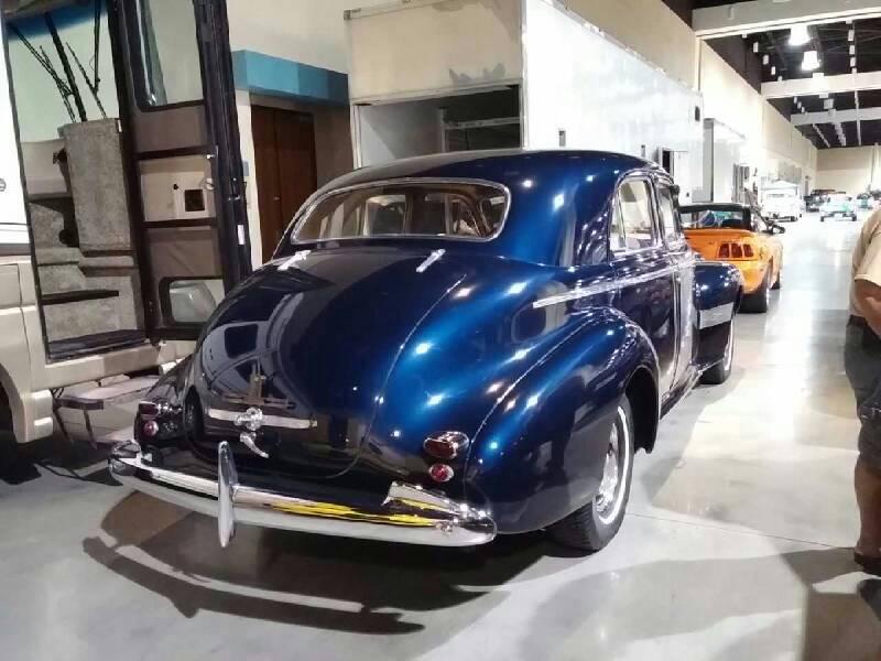 1st Image of a 1940 OLDSMOBILE BLUE