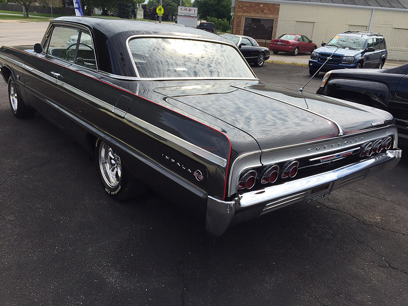 3rd Image of a 1964 CHEVROLET IMPALA SS