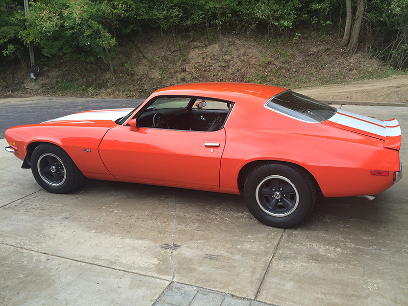 2nd Image of a 1972 CHEVROLET CAMARO