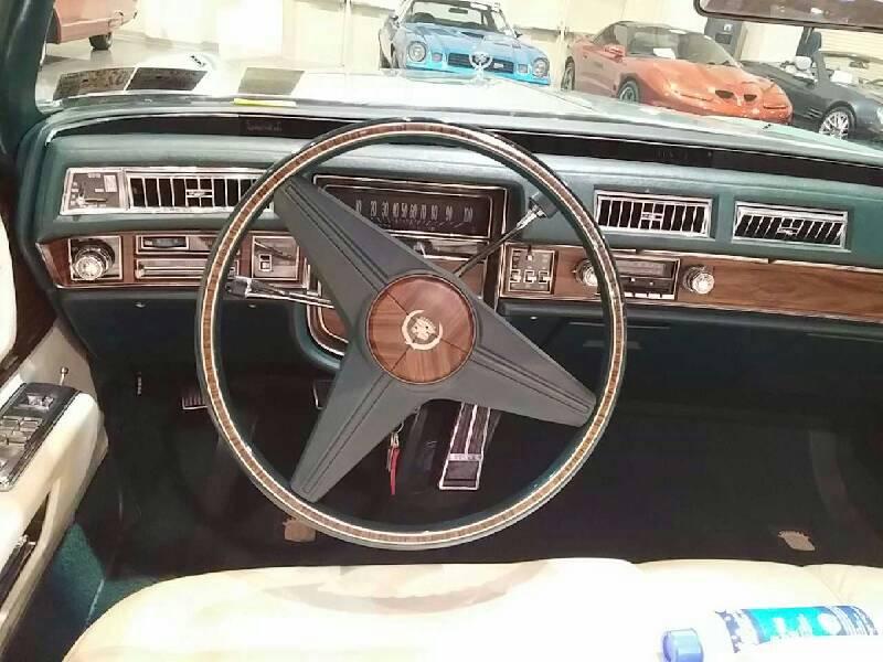 3rd Image of a 1976 CADILLAC ELDERADO