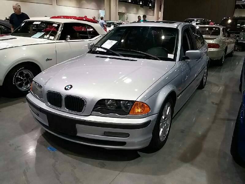 0th Image of a 2000 BMW 3 SERIES 323I