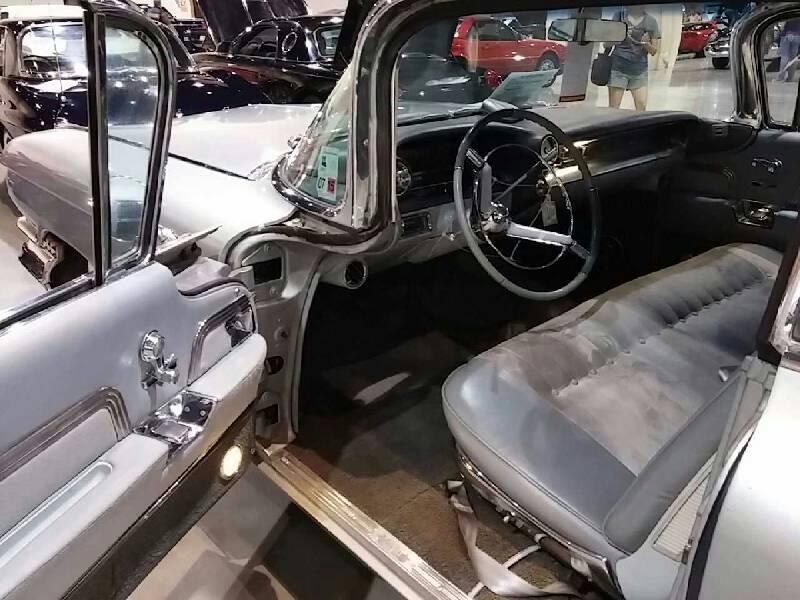 2nd Image of a 1959 CADILLAC DEVILLE