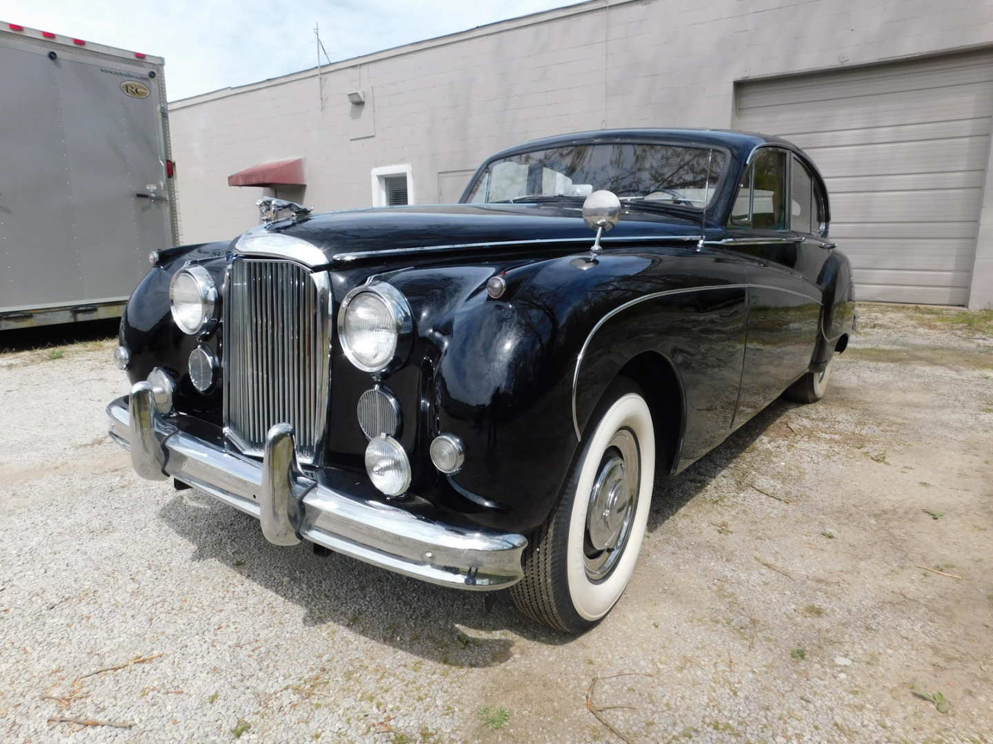 1st Image of a 1959 JAGUAR MARK IX SALOON