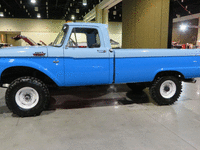 Image 3 of 13 of a 1962 FORD F250