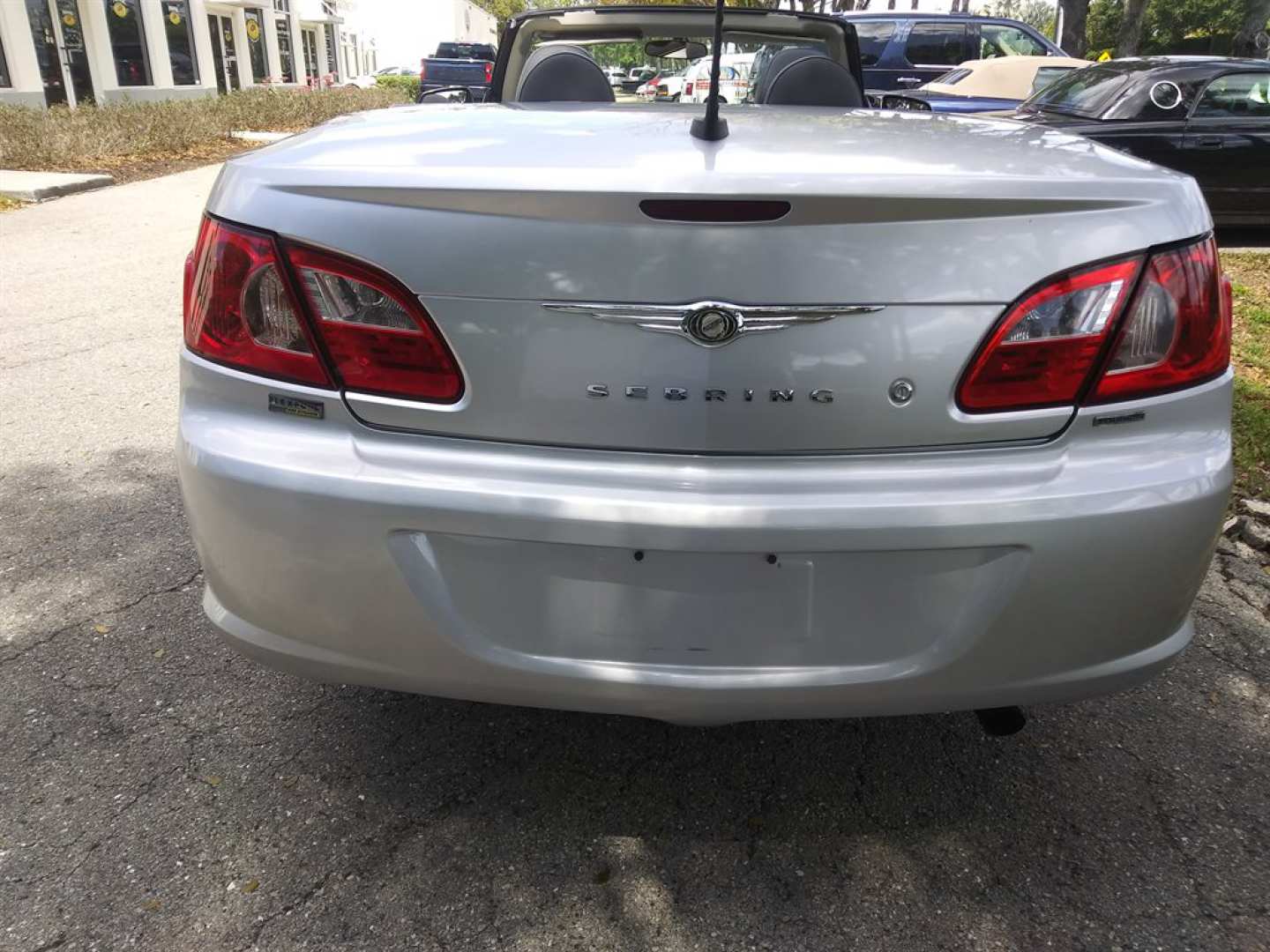 5th Image of a 2008 CHRYSLER SEBRING TOURING