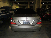 Image 14 of 17 of a 2007 MERCEDES-BENZ S-CLASS S550