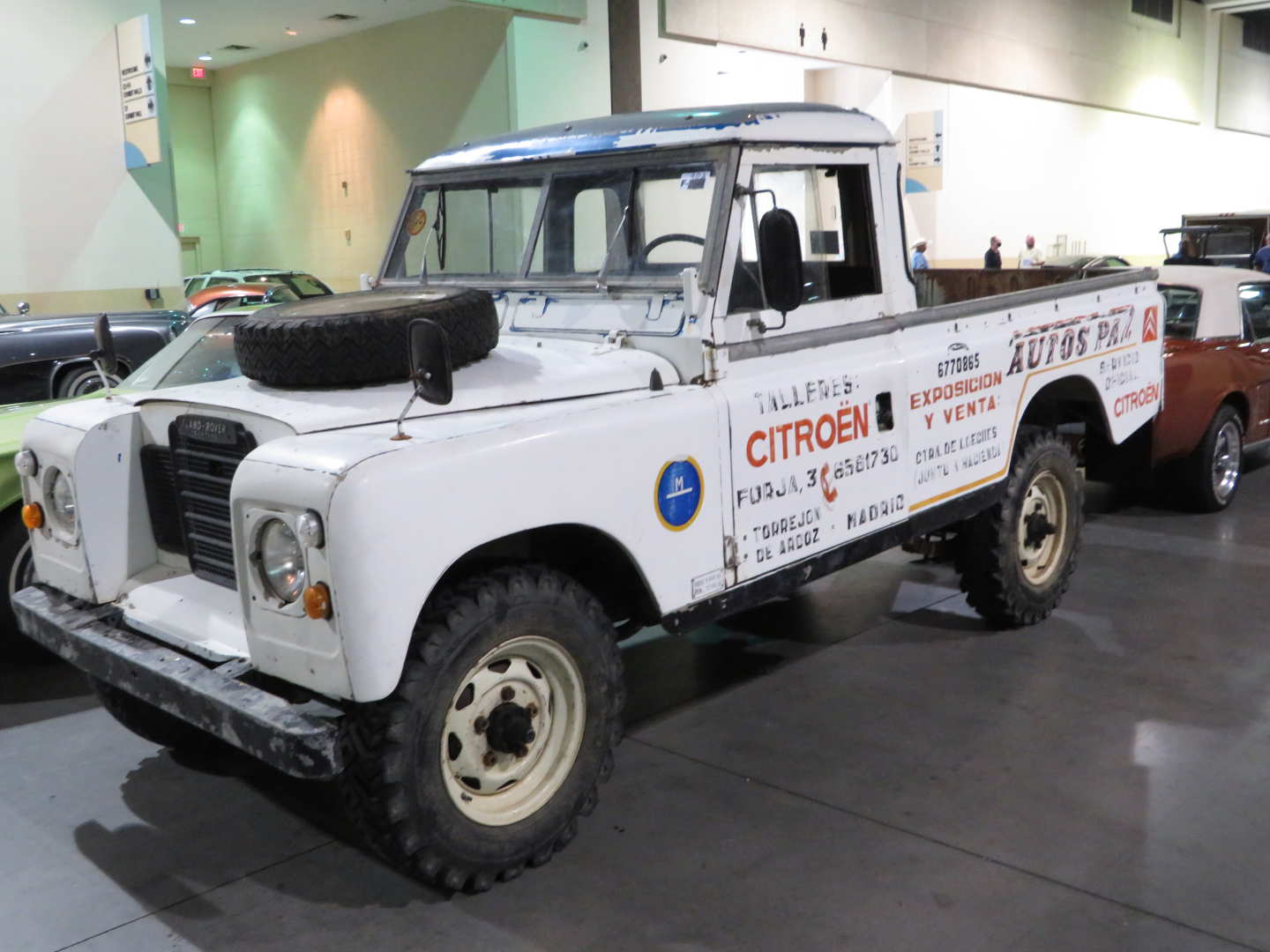 2nd Image of a 1978 LAND ROVER PICKUP