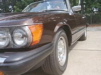 Image 4 of 17 of a 1981 MERCEDES-BENZ 380 380SL