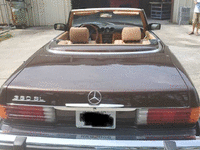 Image 7 of 17 of a 1981 MERCEDES-BENZ 380 380SL