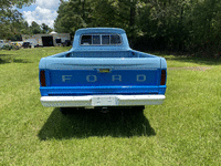 Image 4 of 28 of a 1962 FORD F250