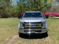 Image 2 of 11 of a 2017 FORD F-550 F SUPER DUTY
