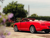 Image 5 of 27 of a 2010 BENTLEY CONTINENTAL GTC SPEED