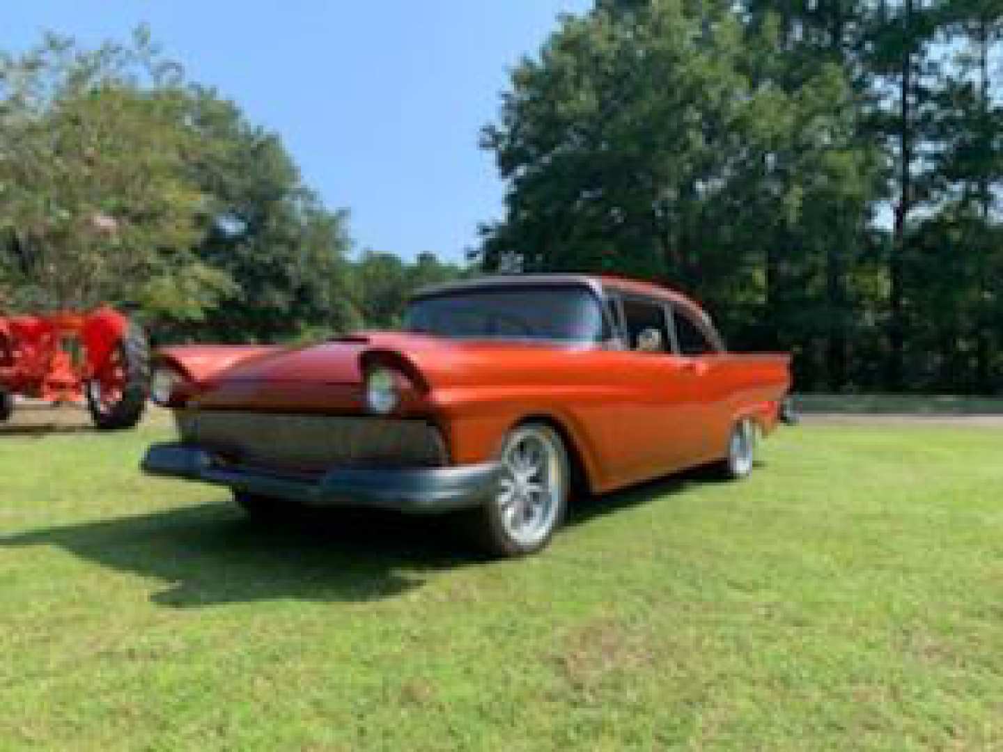1st Image of a 1957 FORD FAIRLANE