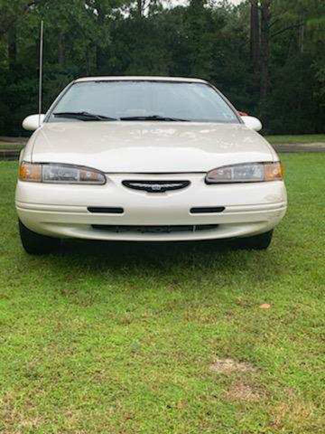 5th Image of a 1996 FORD THUNDERBIRD LX