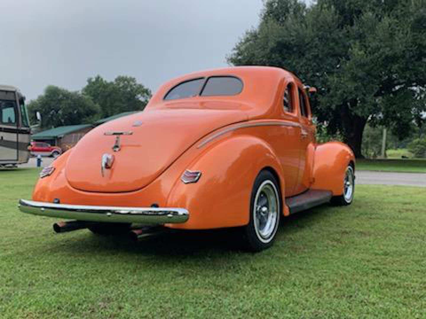 4th Image of a 1940 FORD DELUXE