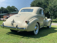 Image 4 of 10 of a 1939 CADILLAC COUPE