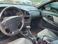 Image 13 of 17 of a 2002 CHEVROLET MONTE CARLO SS