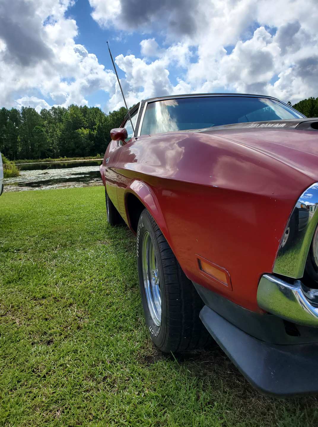 3rd Image of a 1973 FORD MUSTANG