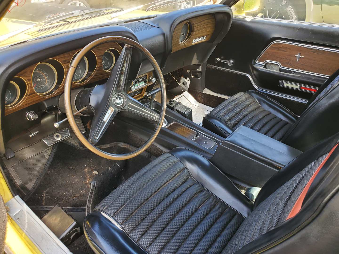 7th Image of a 1970 FORD MUSTANG MACH I