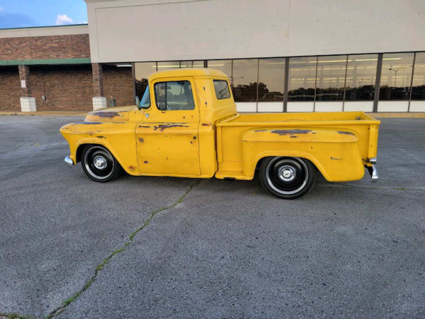 2nd Image of a 1956 CHEVROLET 3100
