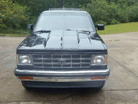 Image 2 of 6 of a 1988 CHEVROLET BLAZER S10