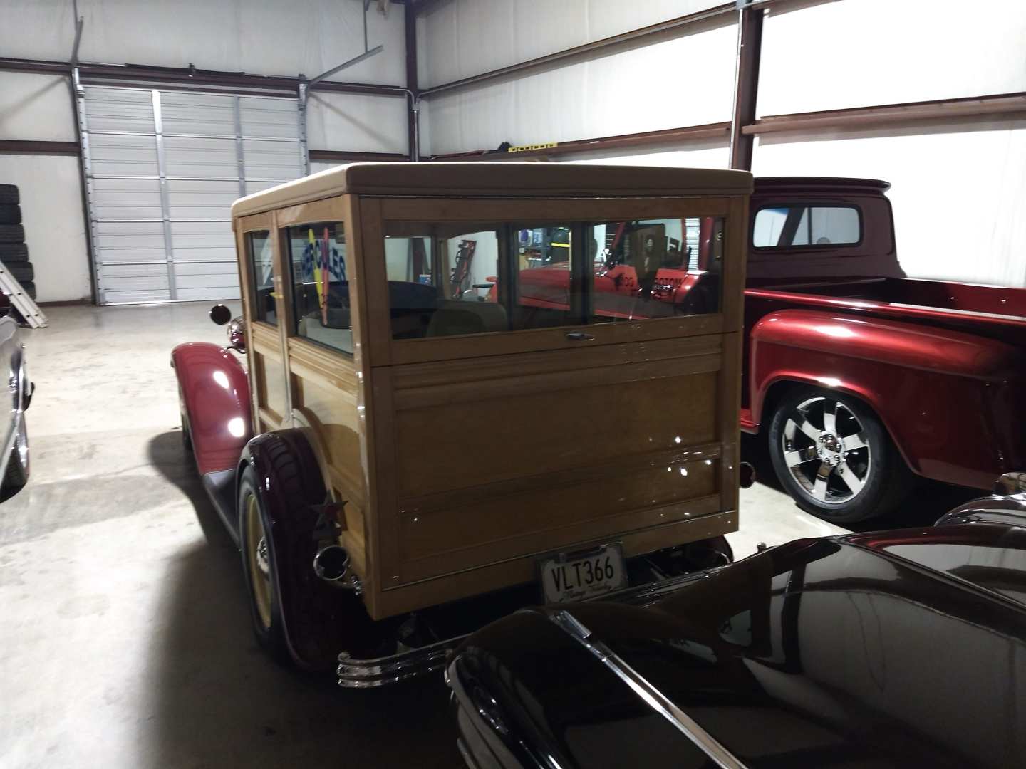 4th Image of a 1932 FORD WOODY