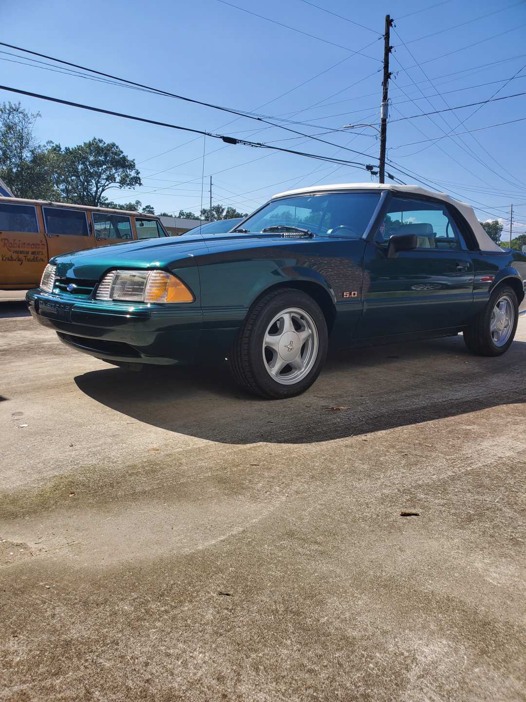 1st Image of a 1992 FORD MUSTANG LX