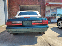Image 7 of 17 of a 1992 FORD MUSTANG LX